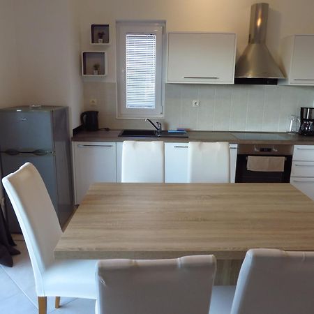 Antonija Apartments With Pool Biograd Na Moru Δωμάτιο φωτογραφία